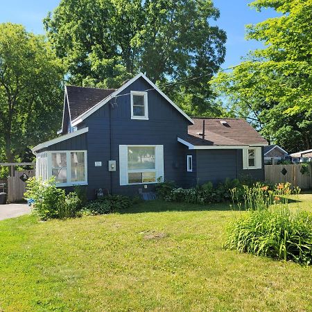 Healven Villa Barrie Bagian luar foto